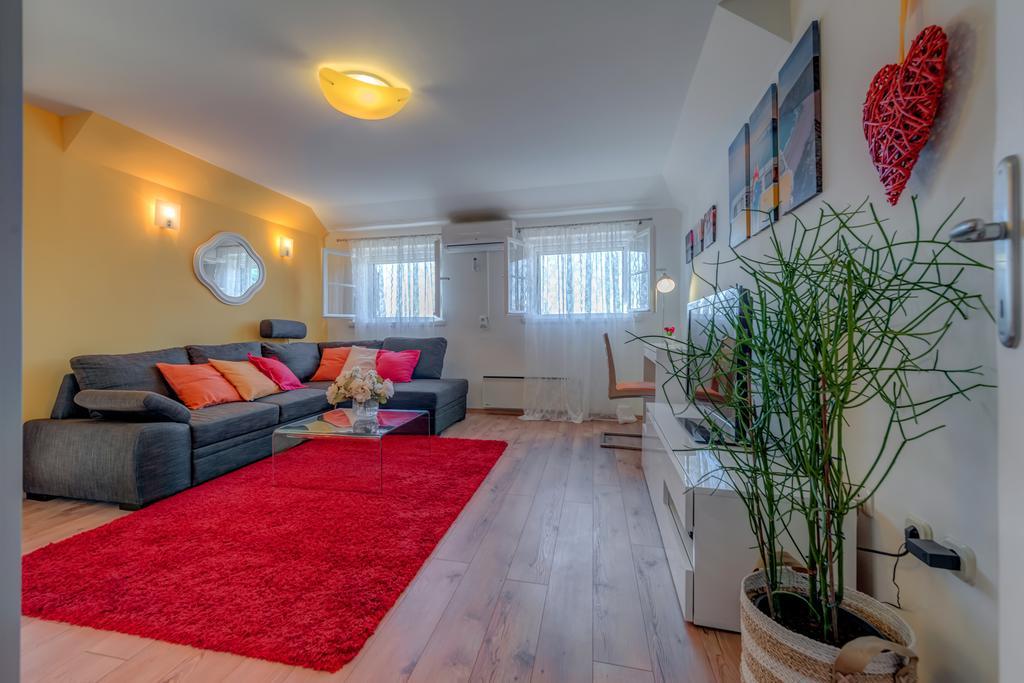 Apartment Bacvice Holiday With Free Parking Split Exteriér fotografie